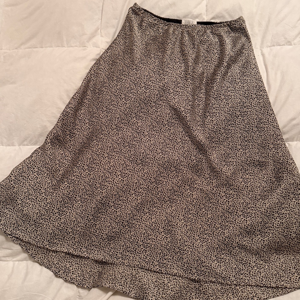 Cheetah/Leopard Patterned Midi Skirt